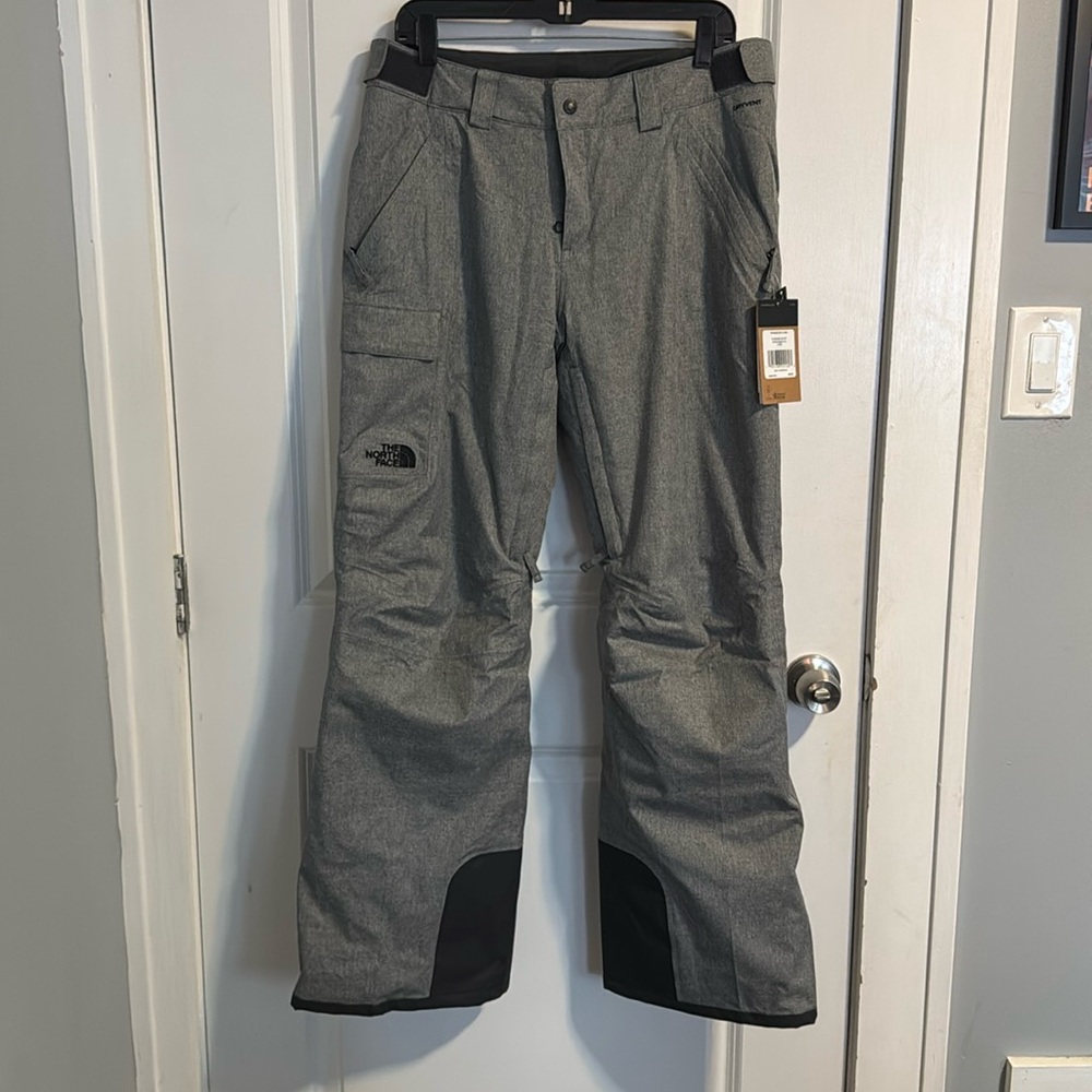 NWT The North Face Freedom Insulated Pants Snow Pants